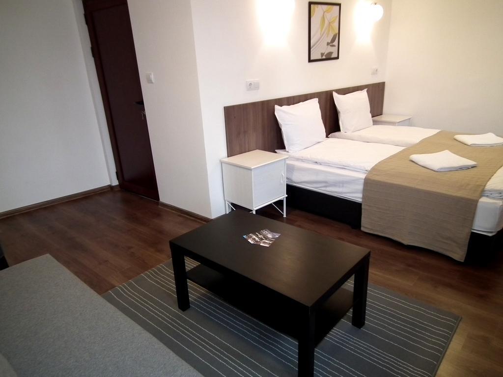 Hotel White House Veliko Tárnovo Habitación foto