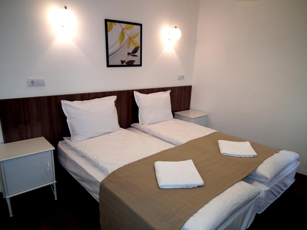 Hotel White House Veliko Tárnovo Habitación foto